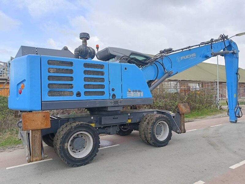 2019 Fuchs MHL331 Material Handler