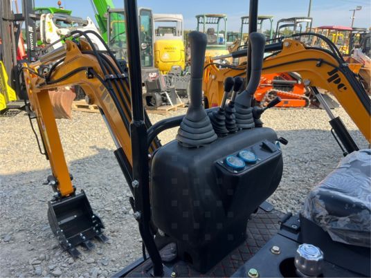 JPC KV12 Mini Excavator