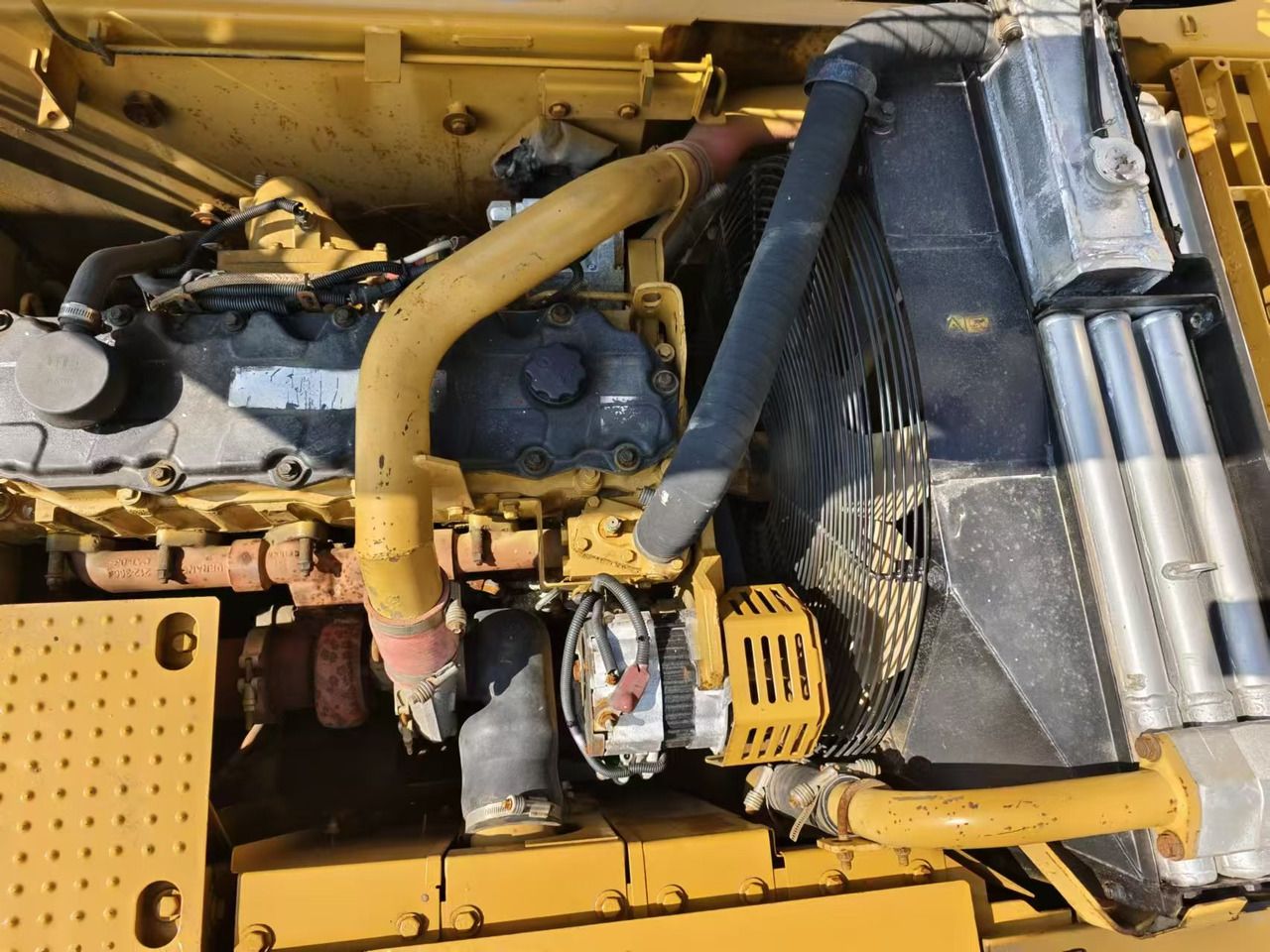 2019 Caterpillar 330D Crawler Excavator