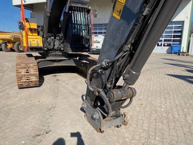 2020 Volvo EC220EL Crawler Excavator