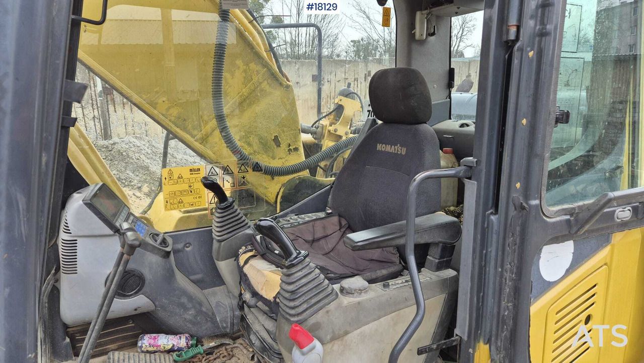 2006 Komatsu PC240LC-8 Crawler Excavator