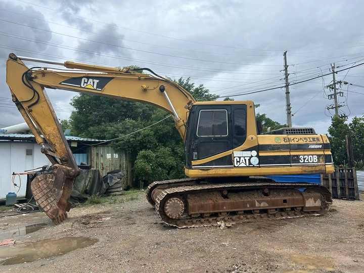 2008 Caterpillar 320BL Excavator pe Senile