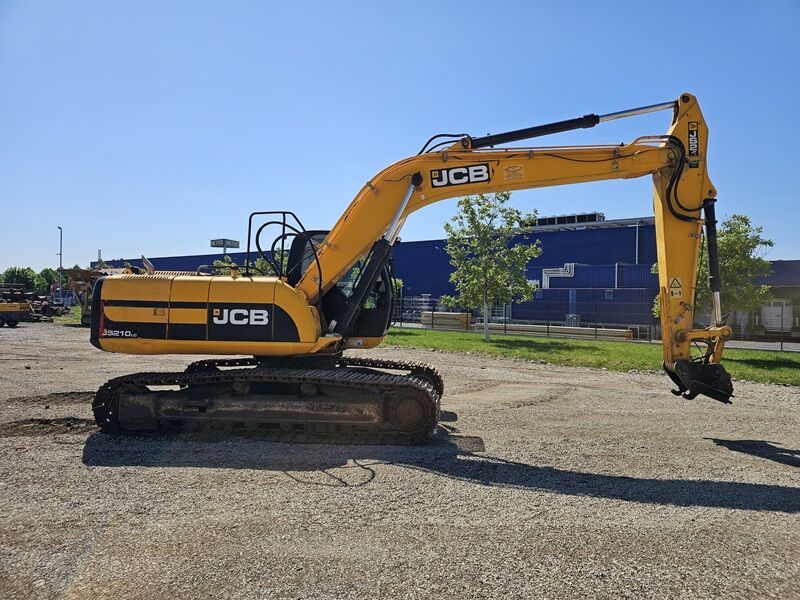 2011 JCB JS210LC Crawler Excavator
