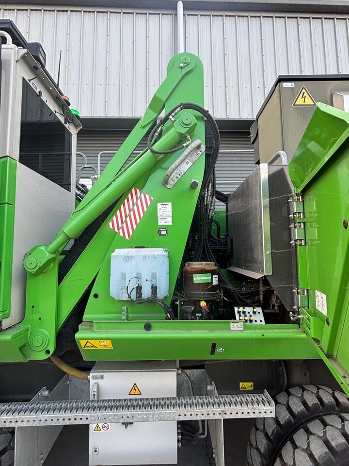 2022 Sennebogen 818-E Material Handler