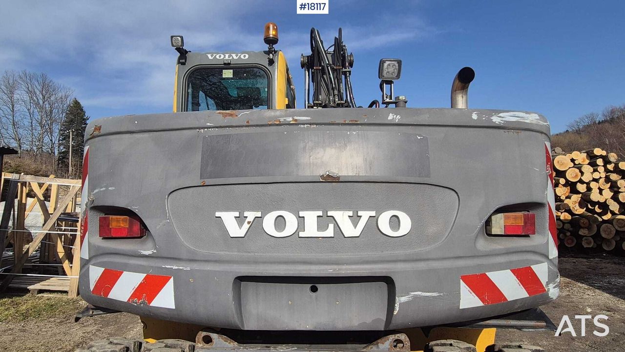2005 Volvo EW140B Wheel Excavator