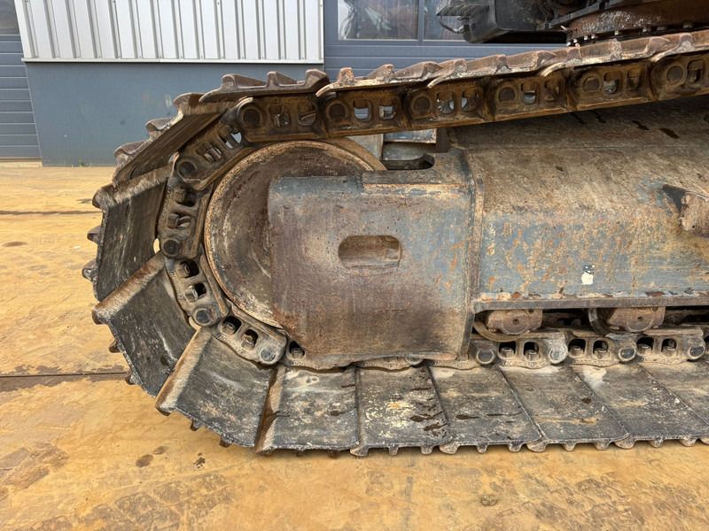 2022 Doosan DX225LC-7 Crawler Excavator