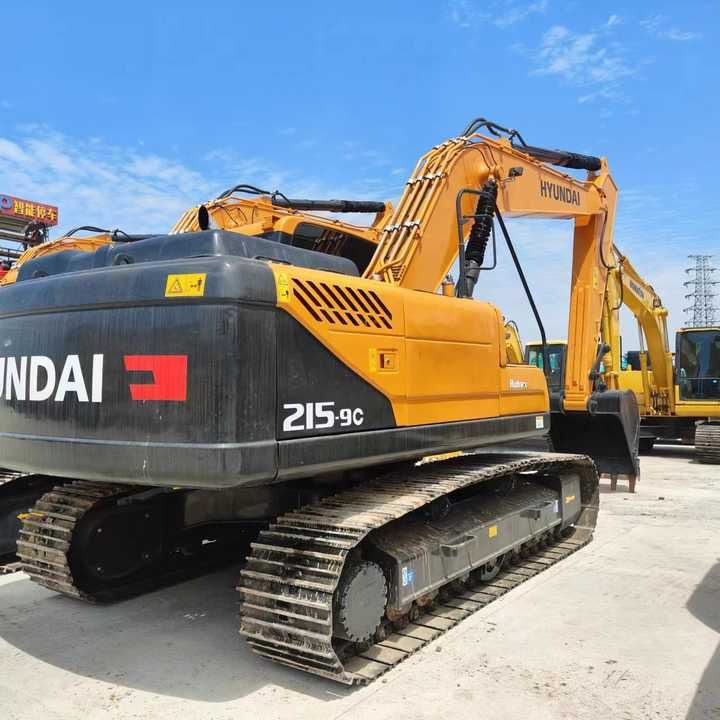 2019 Hyundai 220-9 Crawler Excavator