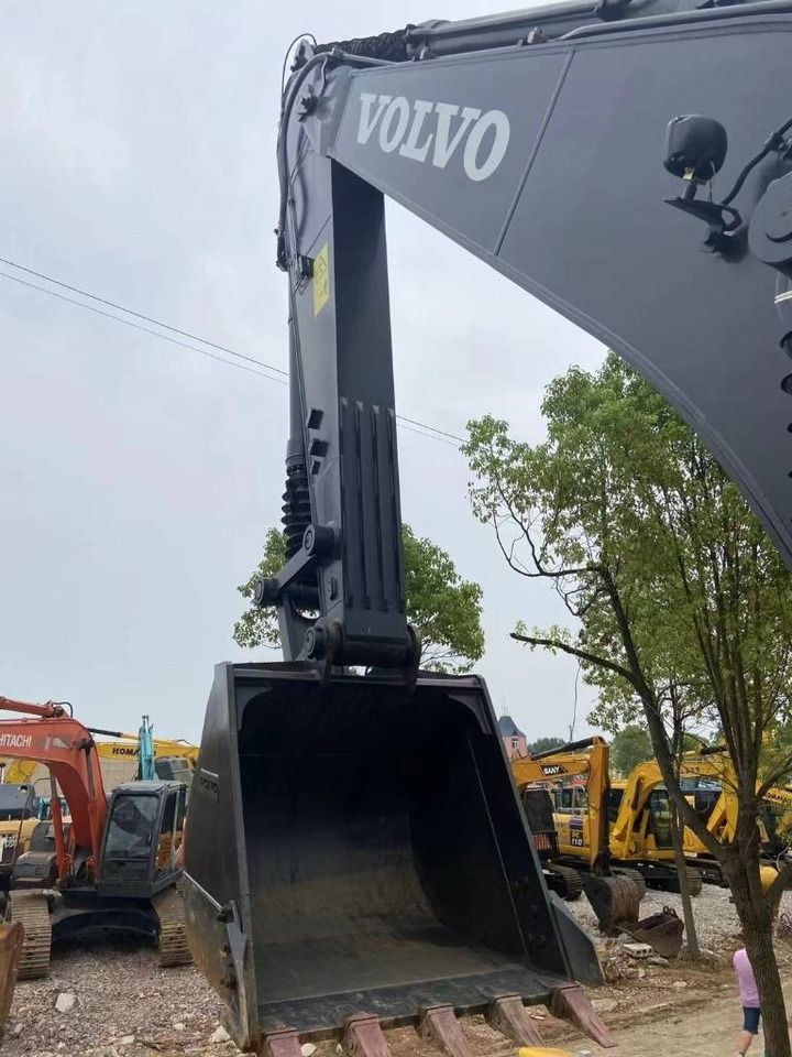 2024 Volvo EC210D Crawler Excavator