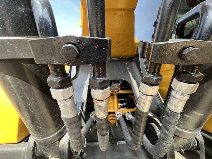 2013 Sany SY215C Crawler Excavator