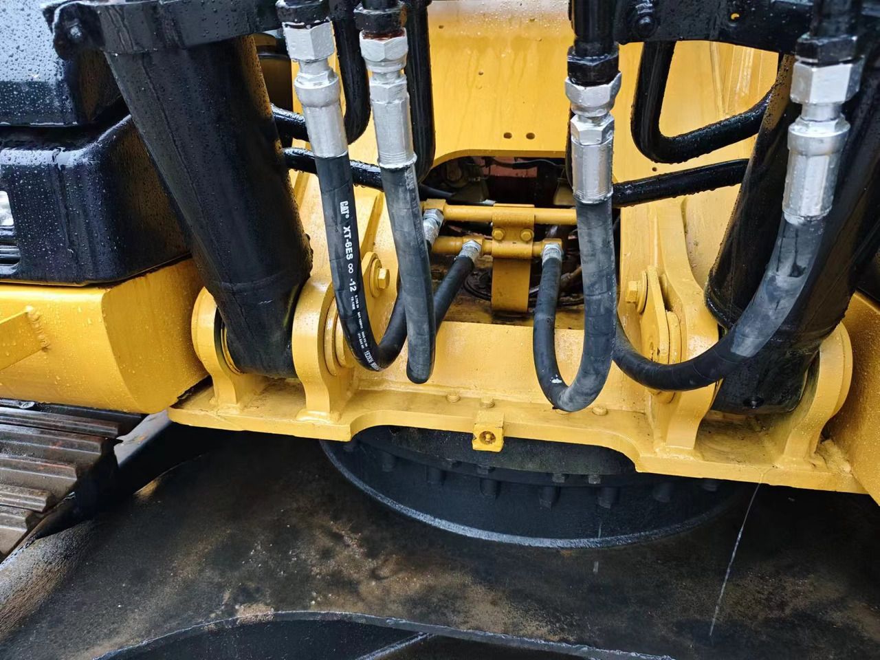2019 Caterpillar 320D2 Crawler Excavator