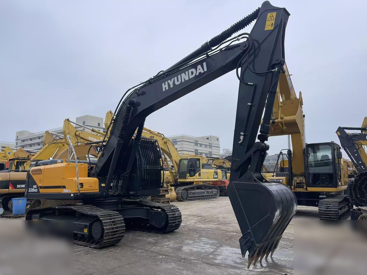2022 Hyundai HX220HD Crawler Excavator