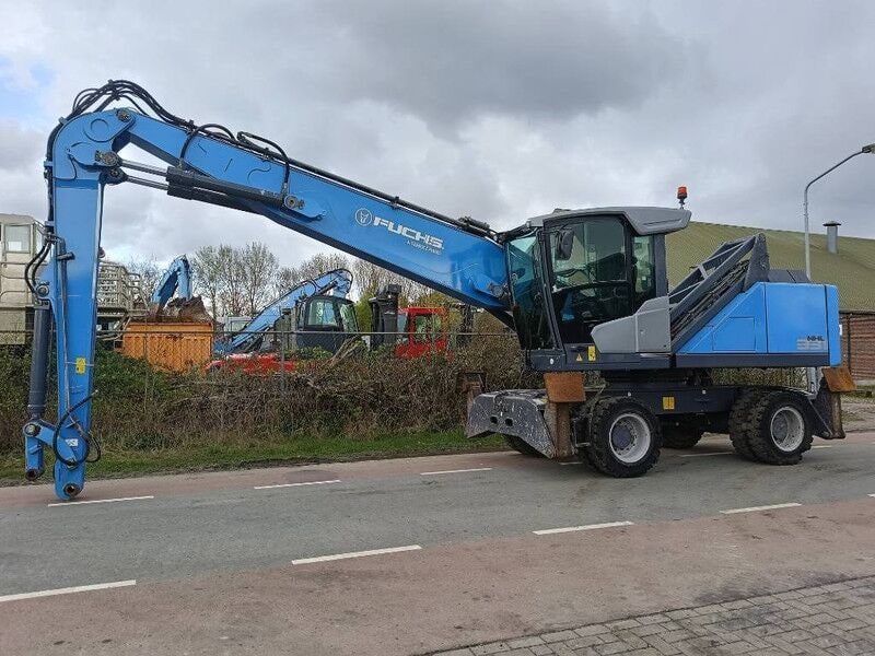 2019 Fuchs MHL331 Material Handler