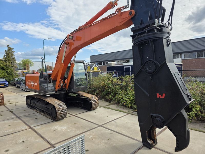 Hitachi ZX210 Scrap Shear (2011)