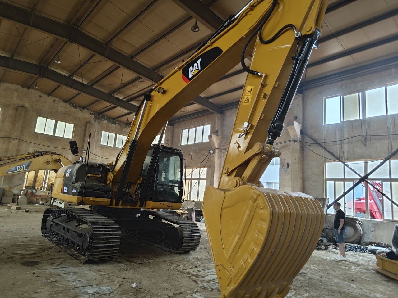 Caterpillar 325D Crawler Excavator