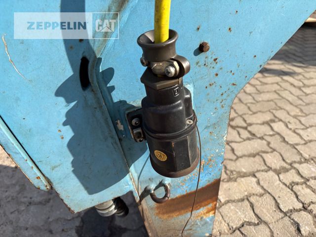 2007 Fuchs MHL320 Material Handler