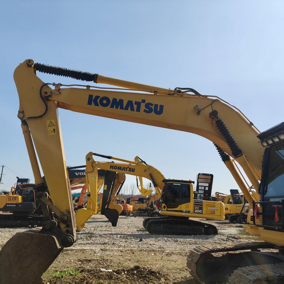 2023 Komatsu PC200 Crawler Excavator