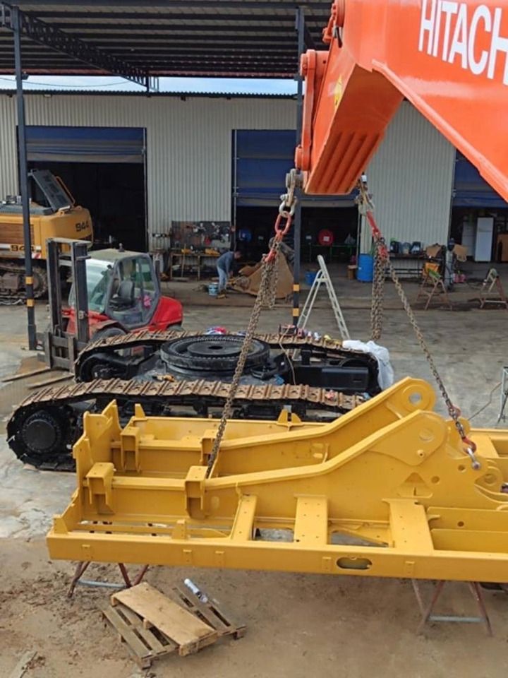 2012 Caterpillar 374DL Crawler Excavator