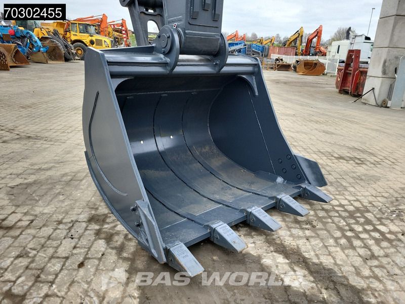 2025 Hyundai R340L Crawler Excavator