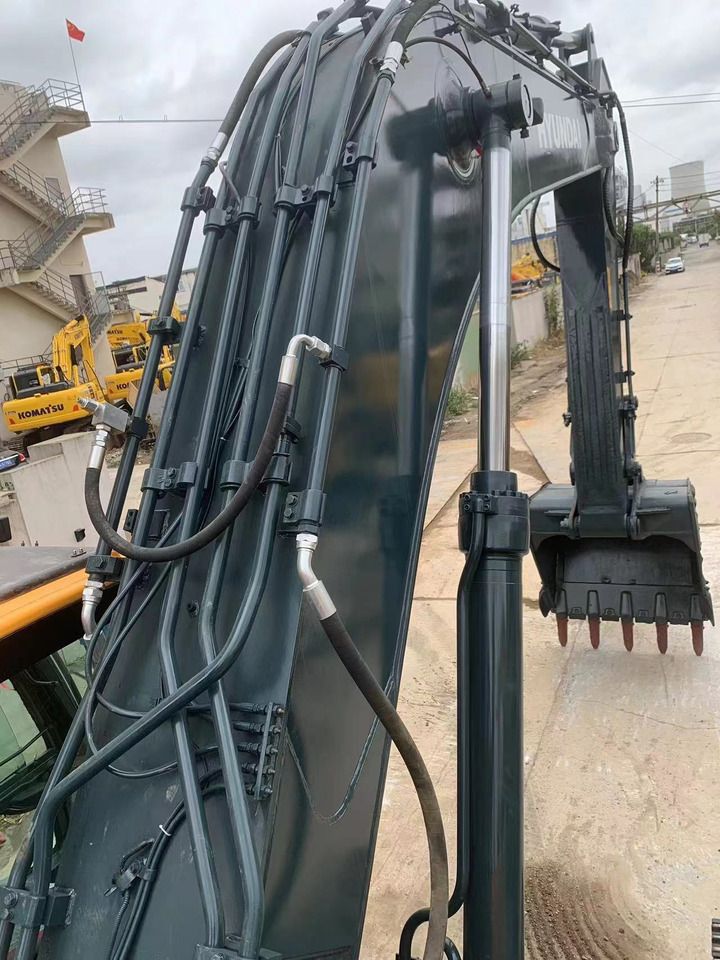 2020 Hyundai R305LC-9T Crawler Excavator