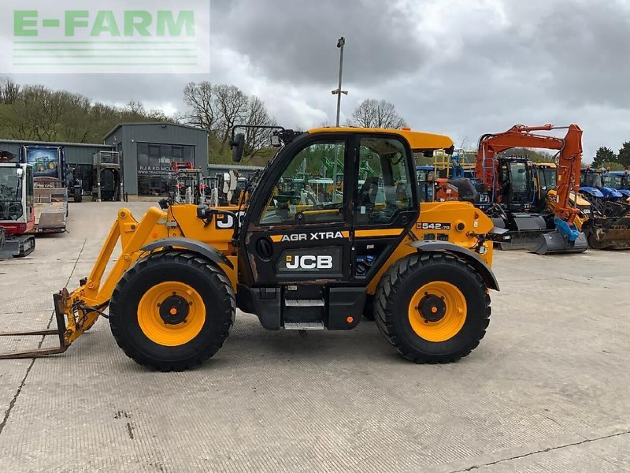2022 JCB 542-70 AGRI XTRA Mini Excavator