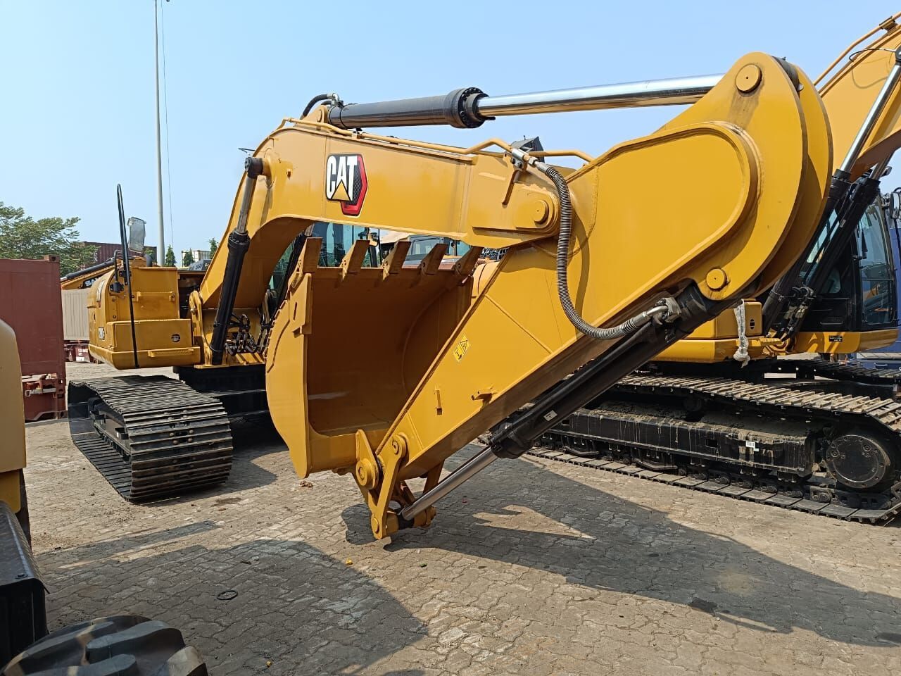 2025 Caterpillar 320D3 Crawler Excavator