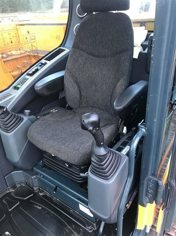 2015 Hyundai R125LCR-9A Crawler Excavator