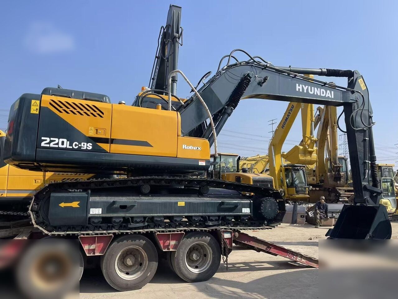 2019 Hyundai R220LC-9S Crawler Excavator