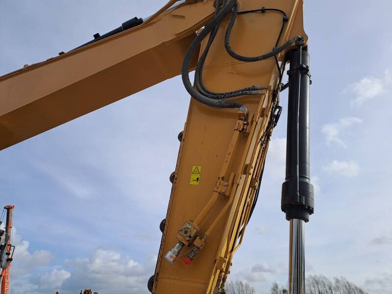 2016 Caterpillar 335FLCR Crawler Excavator
