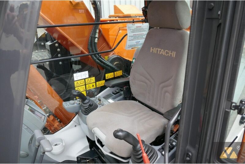 2021 Hitachi ZX225USLC-6 Crawler Excavator