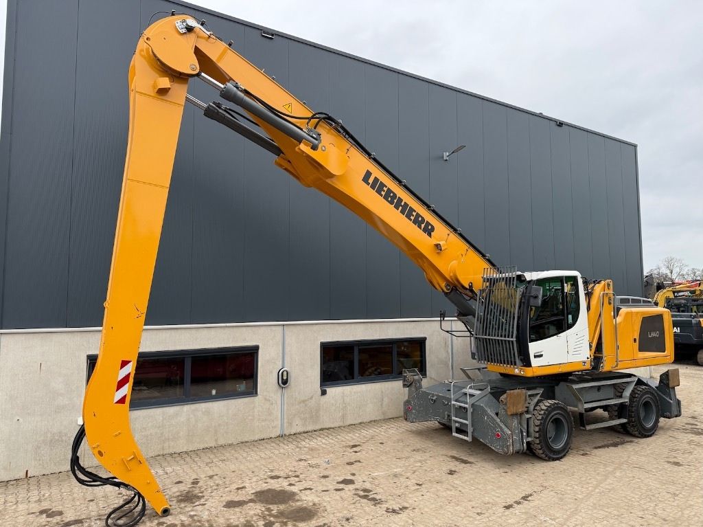 2022 Liebherr LH40 M Material Handler