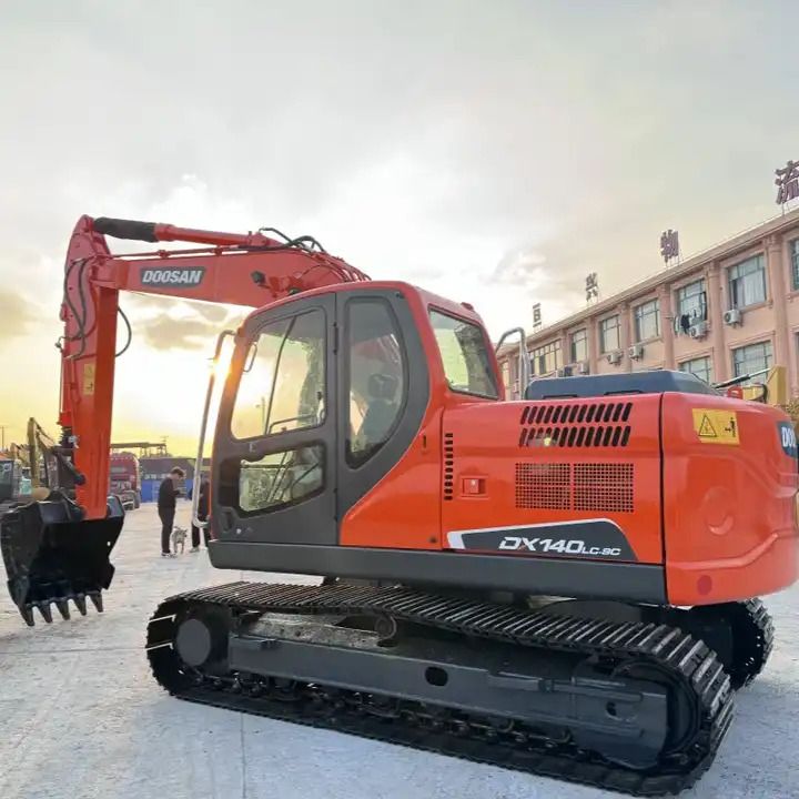 2020 Doosan DX140LC-9C Crawler Excavator