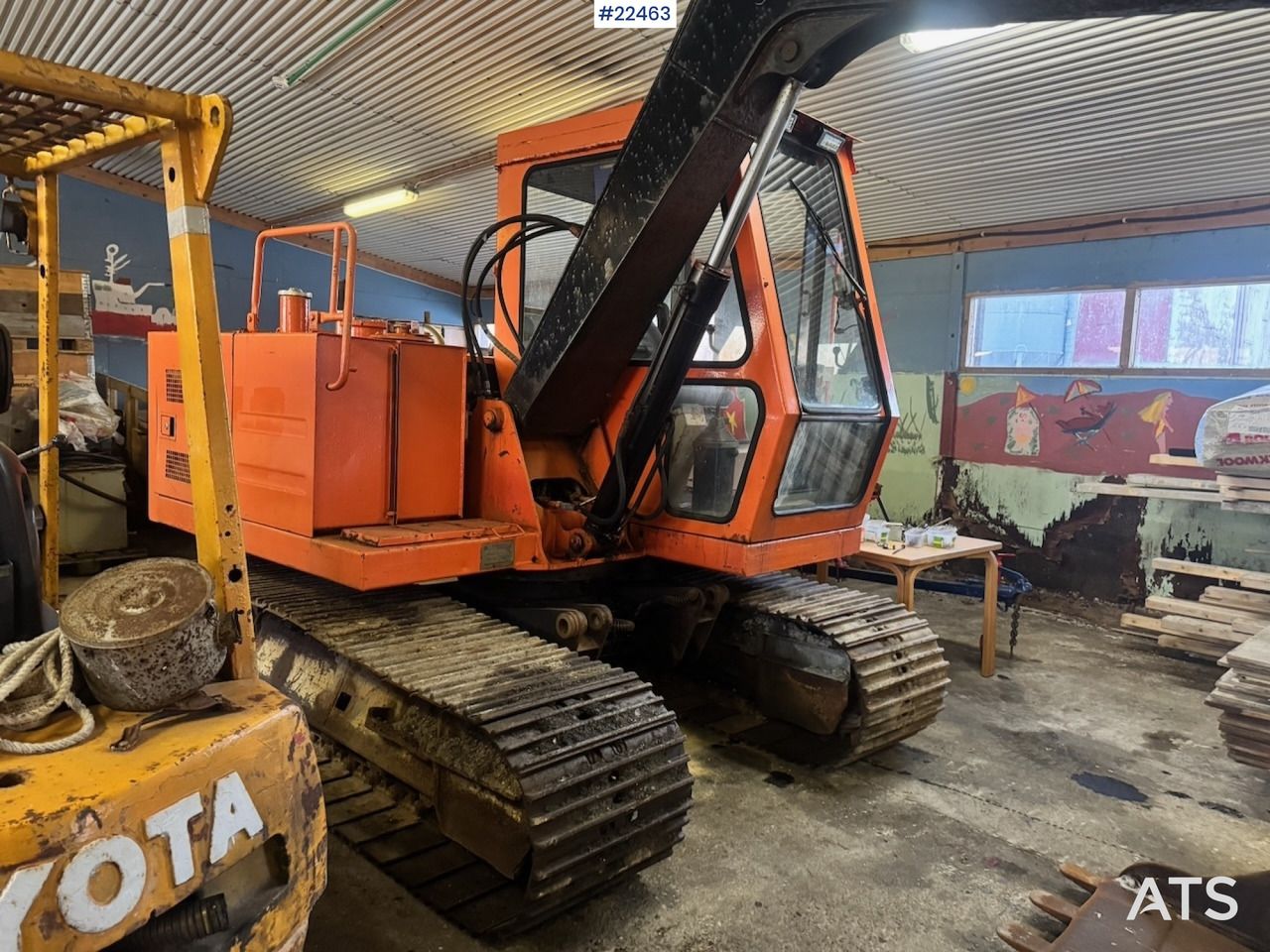 1986 Hitachi UH033 Crawler Excavator
