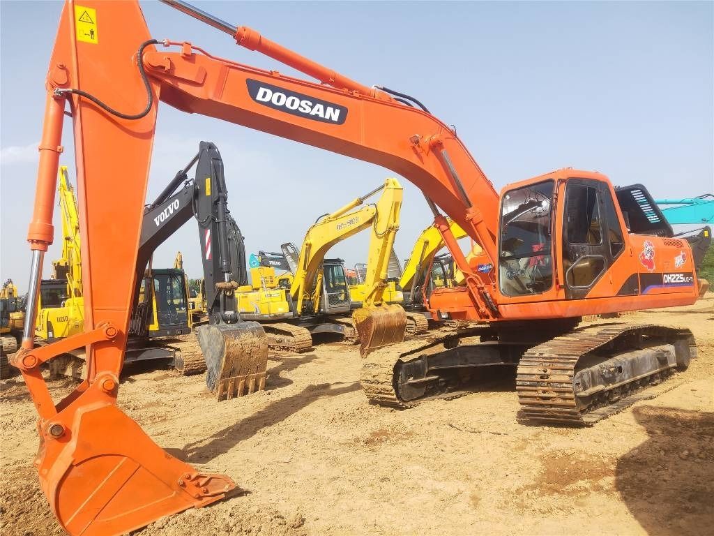 2023 Doosan DH225LC-7 Crawler Excavator