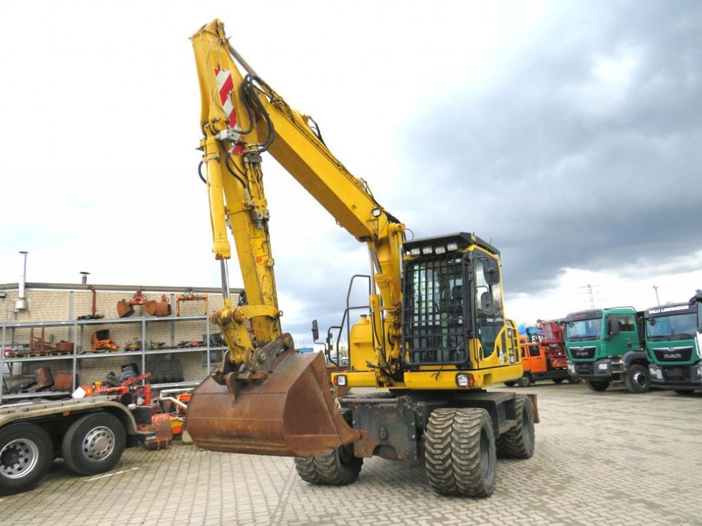 2016 Komatsu PW148-8 Wheel Excavator