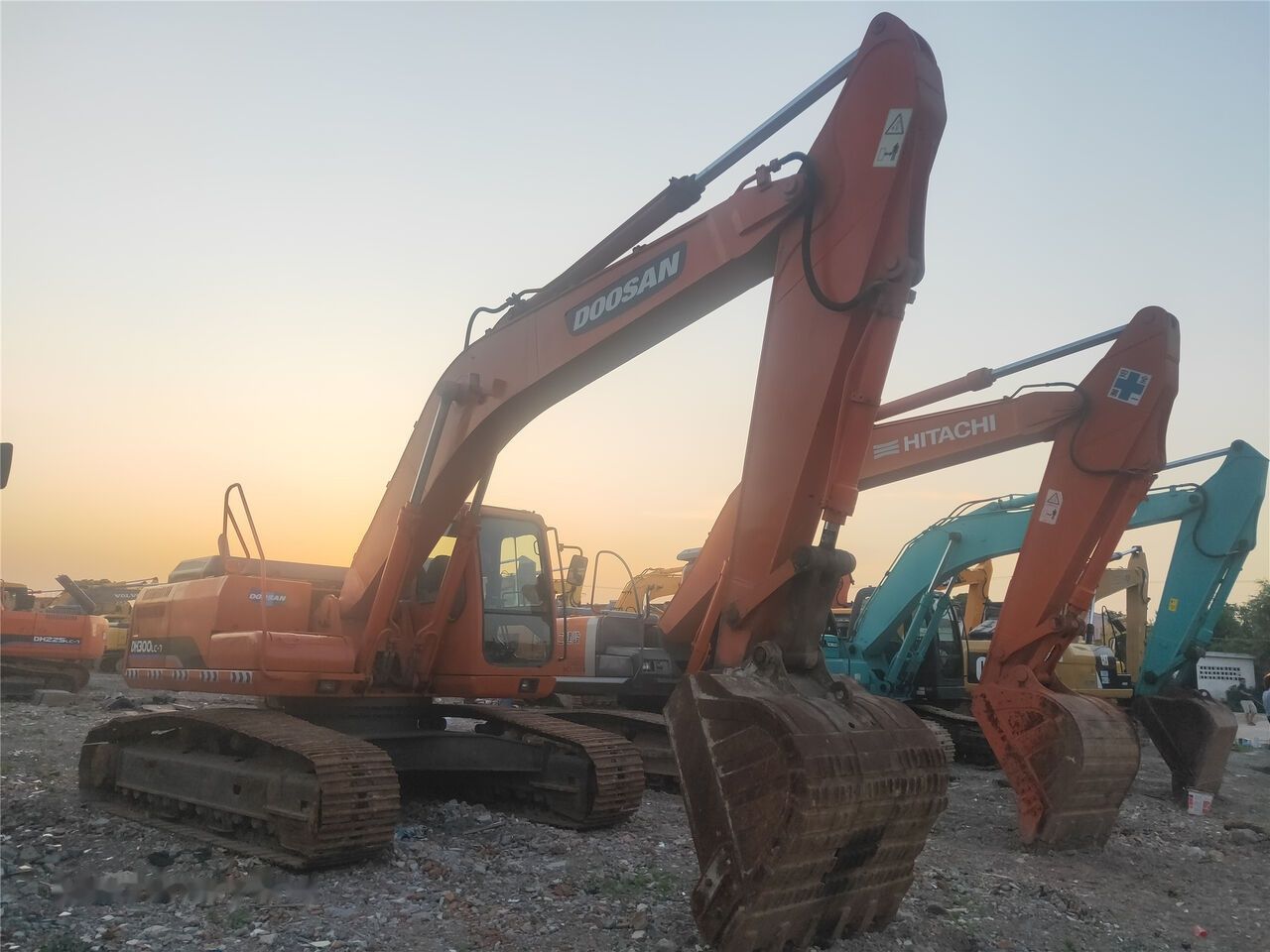 2017 Doosan DH300LC-7 Crawler Excavator