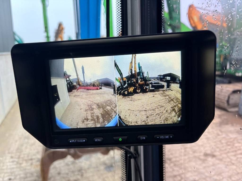 2022 Fuchs MHL320F Material Handler