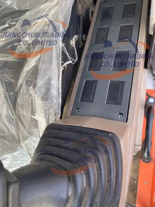 2020 Doosan DH220LC-7 Excavadora sobre Orugas