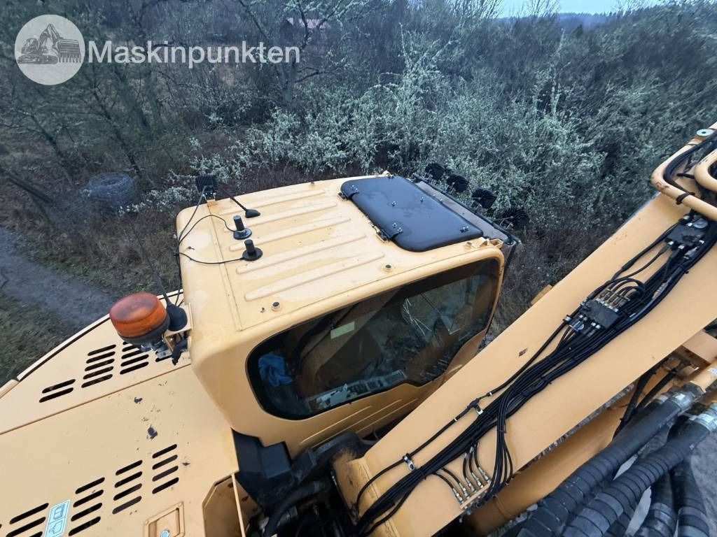 2016 Hyundai R235LCR-9A Crawler Excavator
