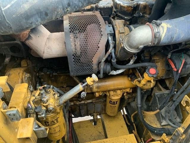 2010 Caterpillar 385CL Crawler Excavator