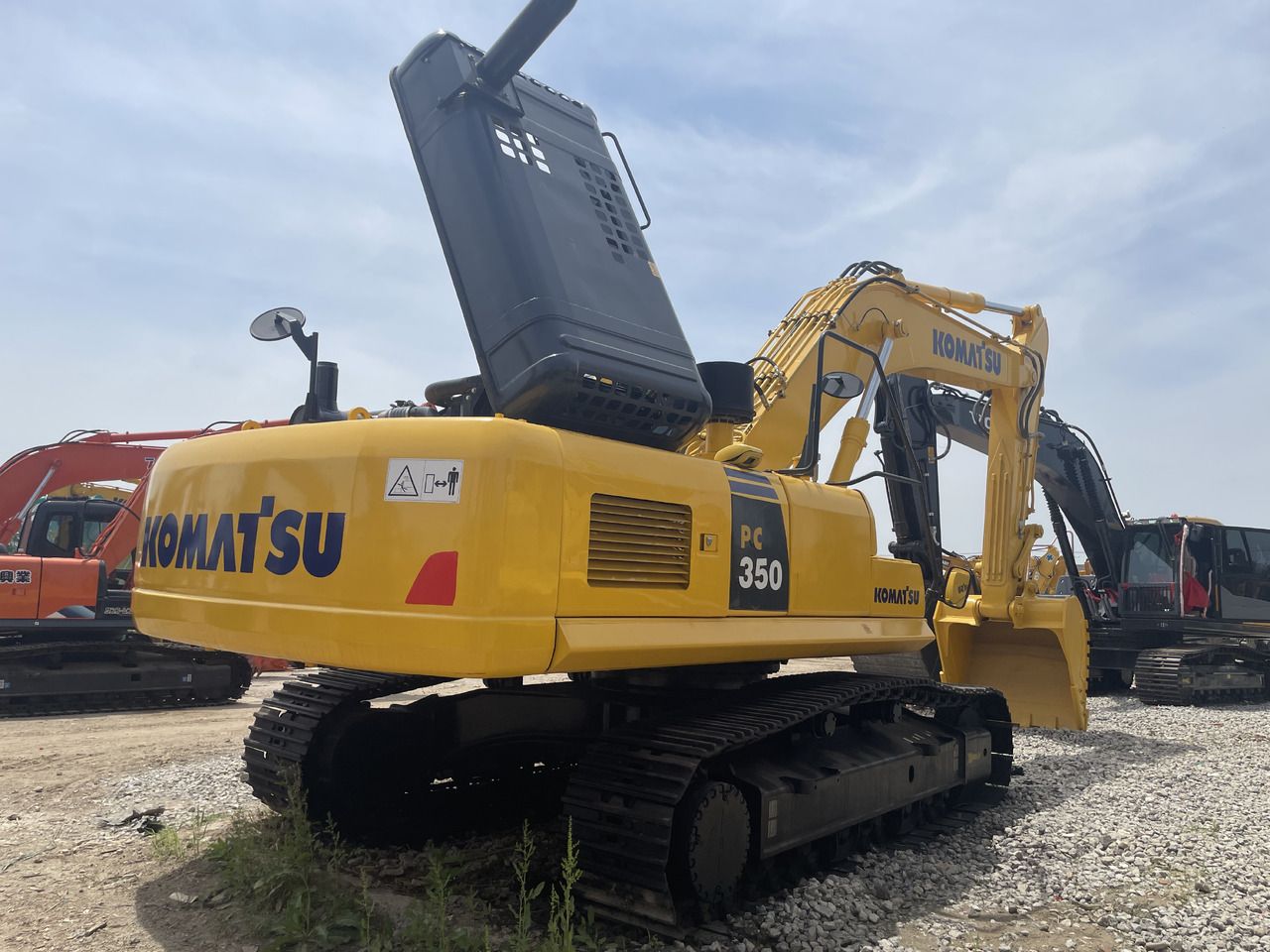 2023 Komatsu PC350-8 Crawler Excavator