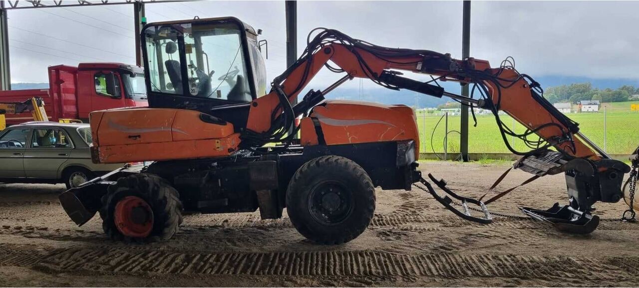Gallmac WMW 115 Wheel Excavator