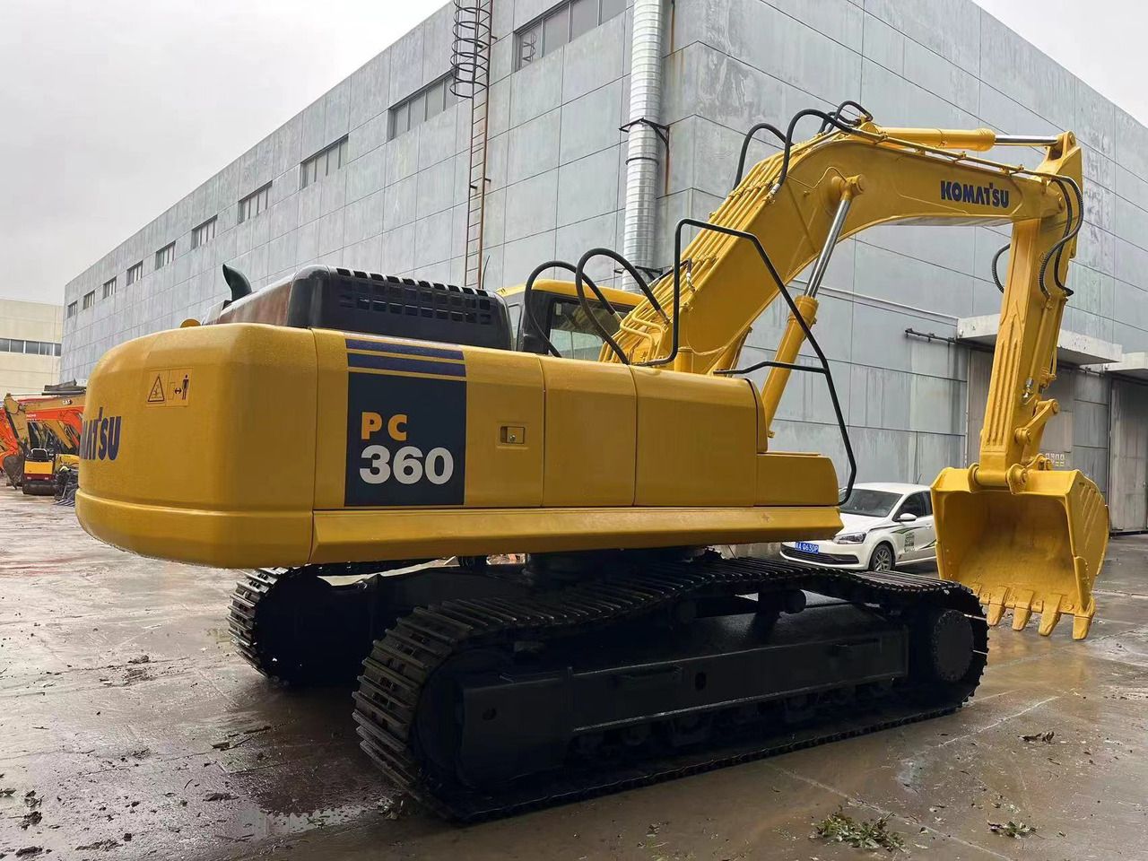 2022 Komatsu PC360 Crawler Excavator