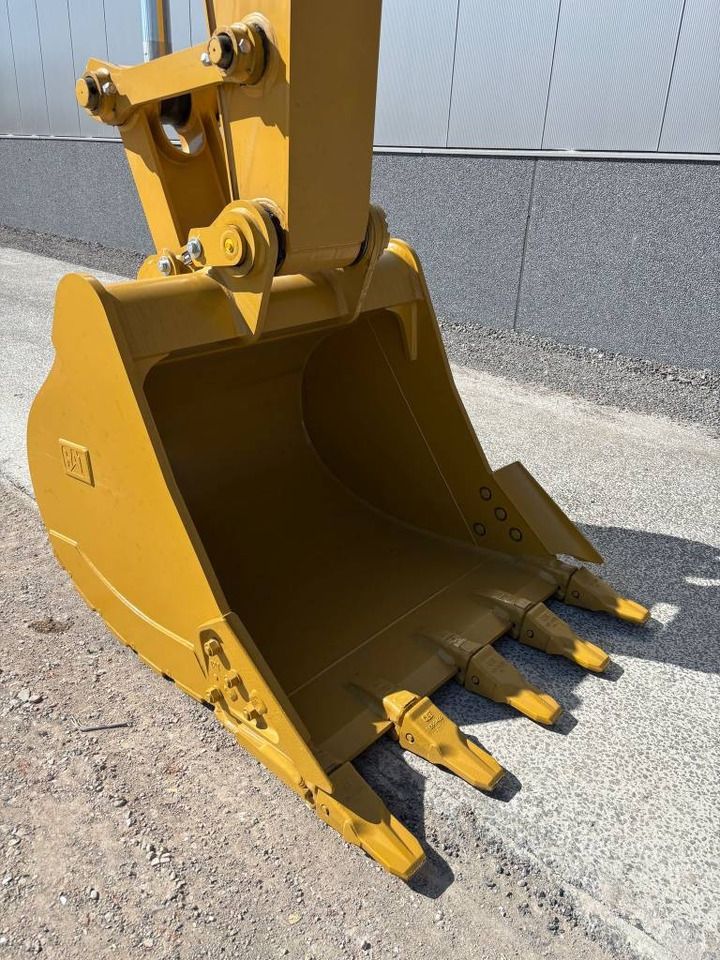 2024 Caterpillar 330GC Crawler Excavator