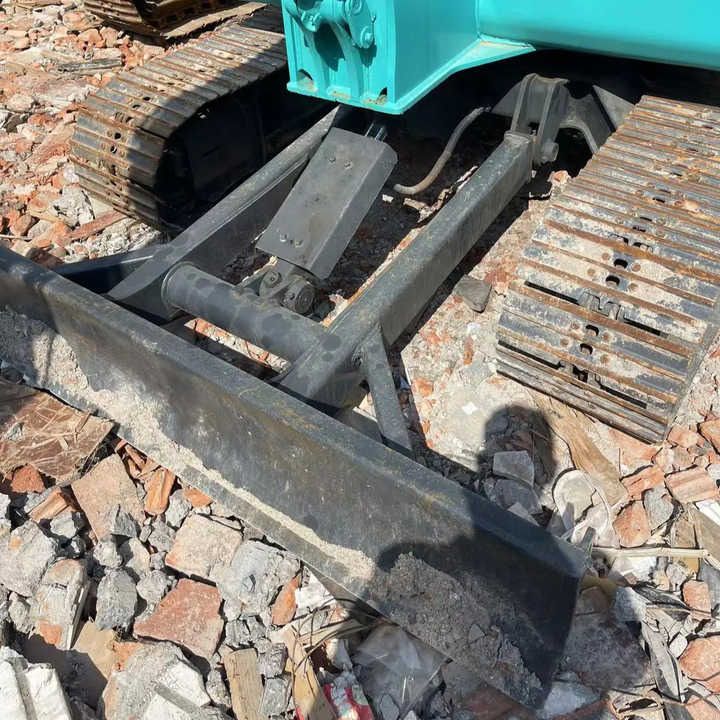 2002 Kobelco SK60 Crawler Excavator