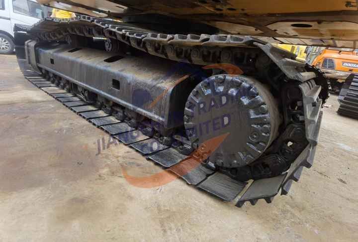 2018 Caterpillar 325CL Crawler Excavator