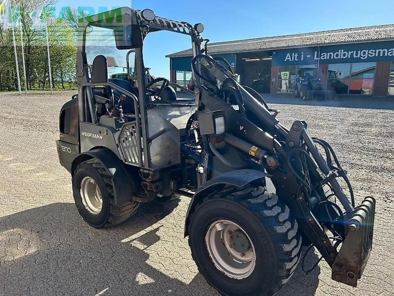 2016 Weidemann 1370 CX Mini Excavator