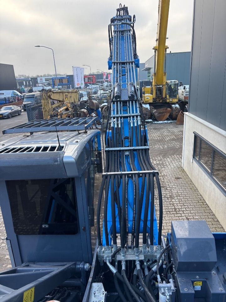 2022 Fuchs MHL331F Material Handler