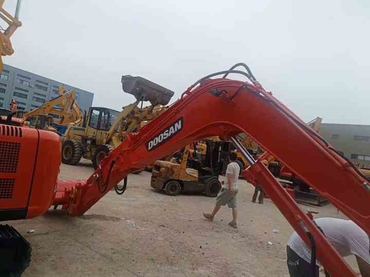 2022 Doosan DX55 Crawler Excavator