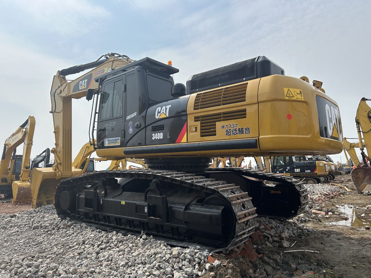 2023 Caterpillar 340D Crawler Excavator