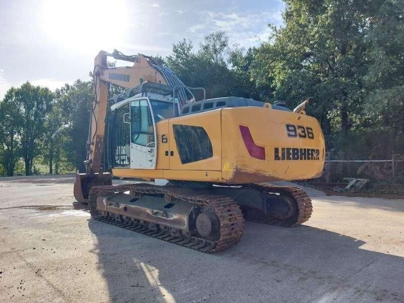 2016 Liebherr R936LC Crawler Excavator